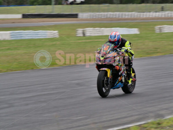 Queensland Raceway 21-11-21 QR Moto Ride Day -