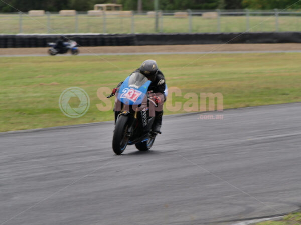 Queensland Raceway 21-11-21 QR Moto Ride Day -