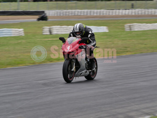 Queensland Raceway 21-11-21 QR Moto Ride Day -