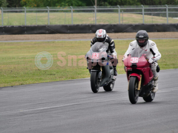 Queensland Raceway 21-11-21 QR Moto Ride Day -