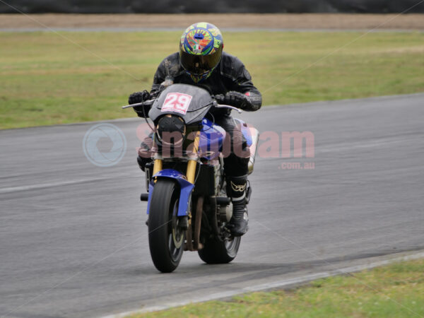 Queensland Raceway 21-11-21 QR Moto Ride Day -