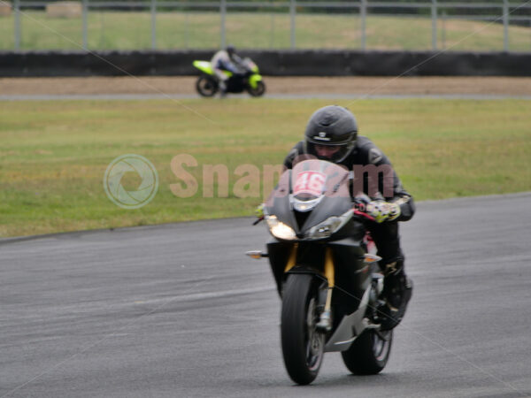 Queensland Raceway 21-11-21 QR Moto Ride Day -