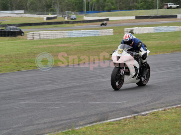 Queensland Raceway 21-11-21 QR Moto Ride Day -