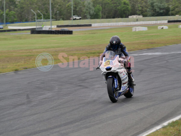 Queensland Raceway 21-11-21 QR Moto Ride Day -