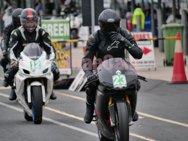 Queensland Raceway 21-11-21 QR Moto Ride Day -