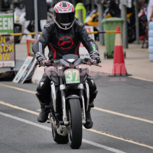 Queensland Raceway 21-11-21 QR Moto Ride Day -