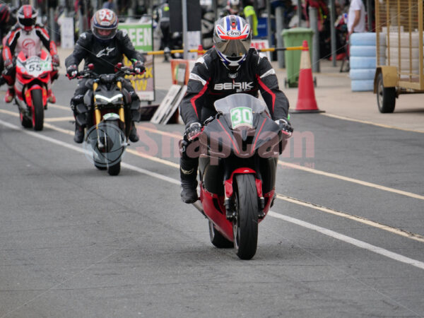 Queensland Raceway 21-11-21 QR Moto Ride Day -