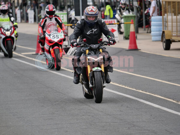 Queensland Raceway 21-11-21 QR Moto Ride Day -