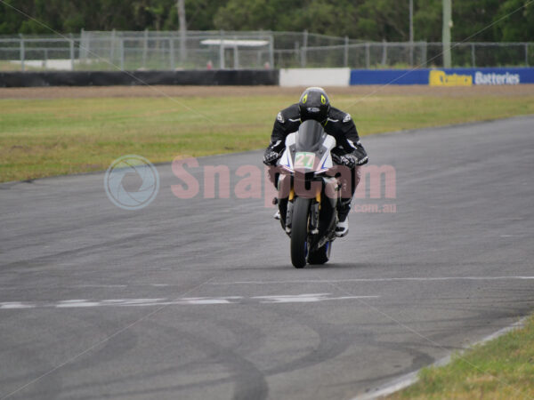 Queensland Raceway 21-11-21 QR Moto Ride Day -