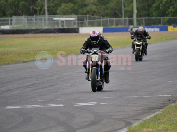 Queensland Raceway 21-11-21 QR Moto Ride Day -