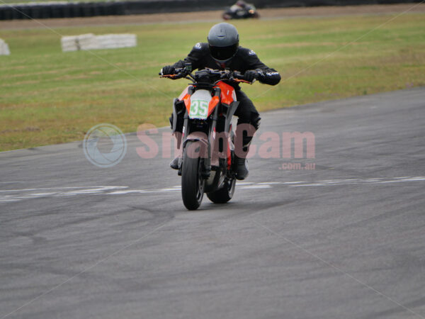 Queensland Raceway 21-11-21 QR Moto Ride Day -