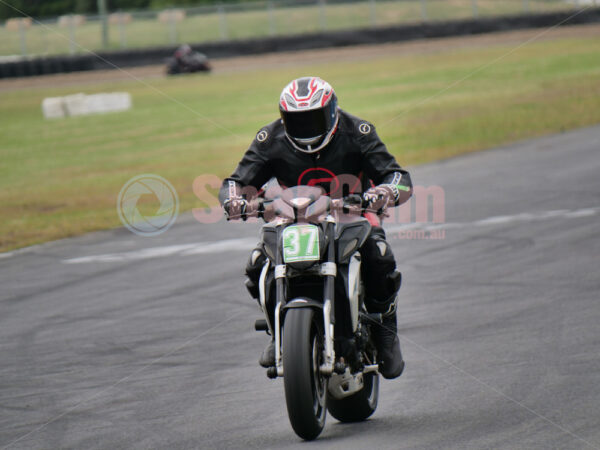 Queensland Raceway 21-11-21 QR Moto Ride Day -