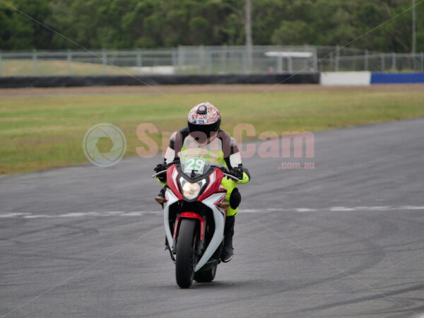 Queensland Raceway 21-11-21 QR Moto Ride Day -