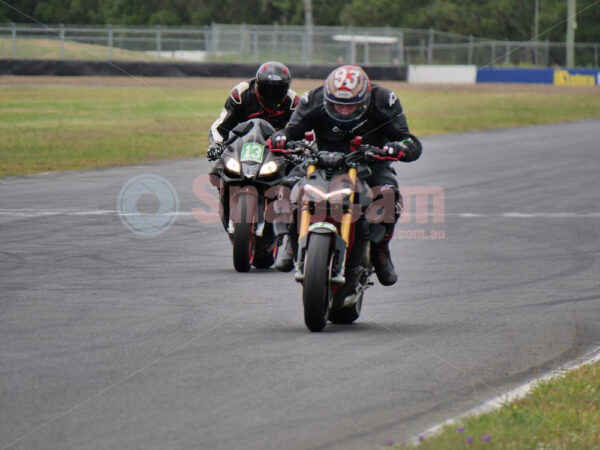 Queensland Raceway 21-11-21 QR Moto Ride Day -