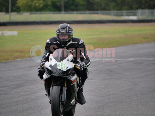 Queensland Raceway 21-11-21 QR Moto Ride Day -