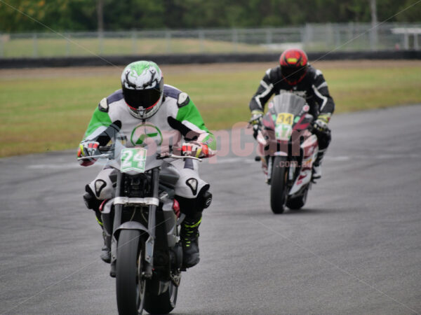 Queensland Raceway 21-11-21 QR Moto Ride Day -