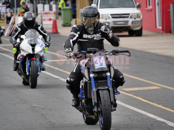 Queensland Raceway 21-11-21 QR Moto Ride Day -