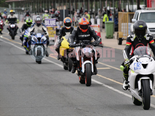 Queensland Raceway 21-11-21 QR Moto Ride Day -