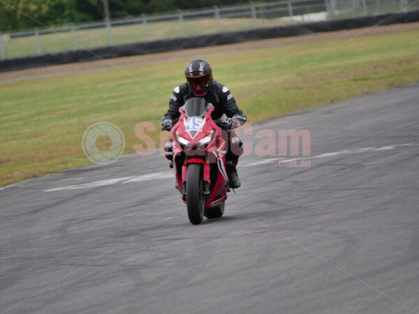 Queensland Raceway 21-11-21 QR Moto Ride Day -