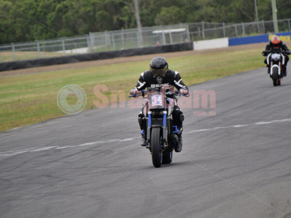 Queensland Raceway 21-11-21 QR Moto Ride Day -