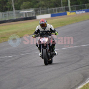 Queensland Raceway 21-11-21 QR Moto Ride Day -