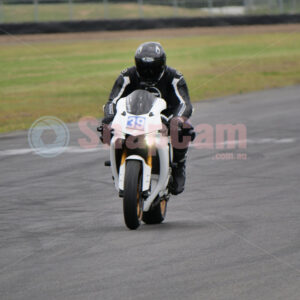 Queensland Raceway 21-11-21 QR Moto Ride Day -