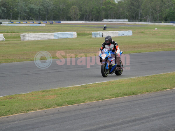 Queensland Raceway 21-11-21 QR Moto Ride Day -