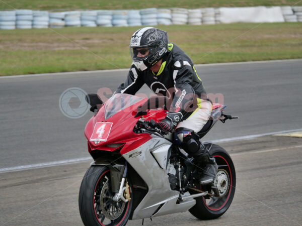 Queensland Raceway 21-11-21 QR Moto Ride Day -