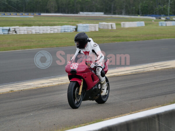 Queensland Raceway 21-11-21 QR Moto Ride Day -