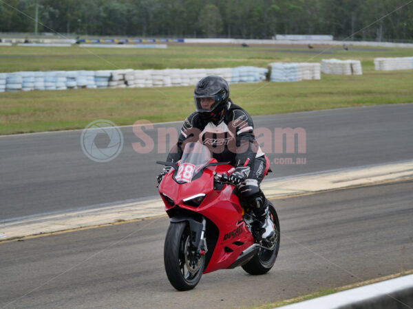 Queensland Raceway 21-11-21 QR Moto Ride Day -