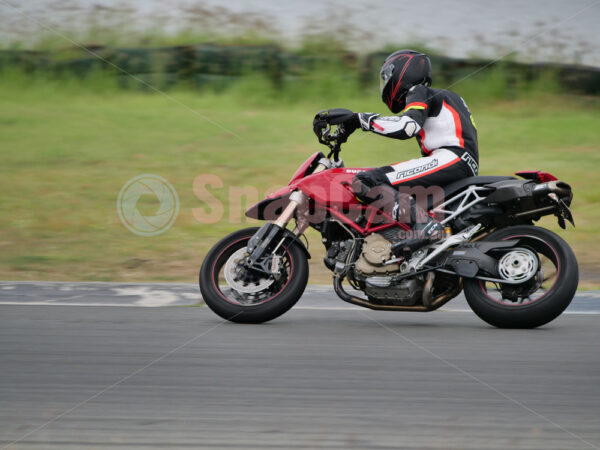 Queensland Raceway 21-11-21 QR Moto Ride Day -