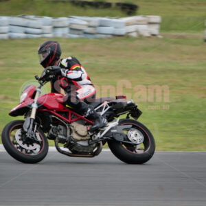 Queensland Raceway 21-11-21 QR Moto Ride Day -