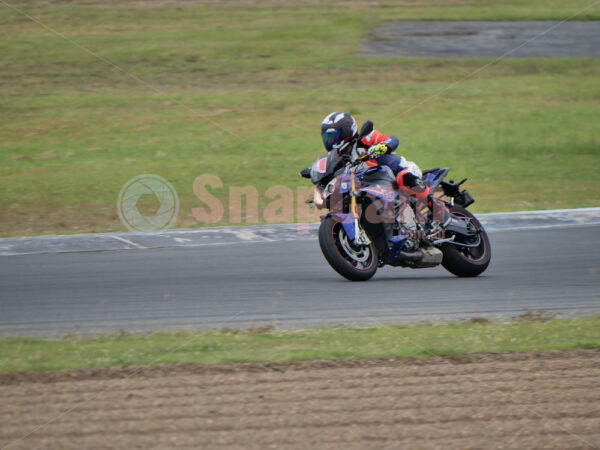 Queensland Raceway 21-11-21 QR Moto Ride Day -