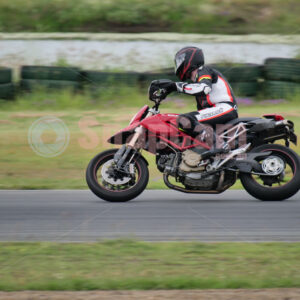 Queensland Raceway 21-11-21 QR Moto Ride Day -