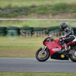 Queensland Raceway 21-11-21 QR Moto Ride Day -