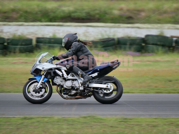 Queensland Raceway 21-11-21 QR Moto Ride Day -