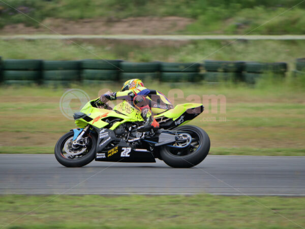 Queensland Raceway 21-11-21 QR Moto Ride Day -