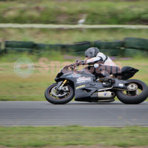 Queensland Raceway 21-11-21 QR Moto Ride Day -