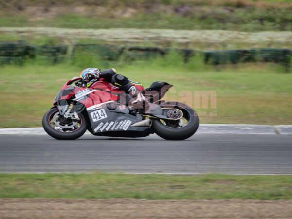 Queensland Raceway 21-11-21 QR Moto Ride Day -