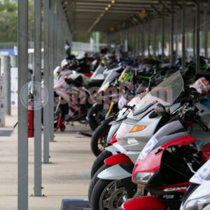 Queensland Raceway 21-11-21 QR Moto Ride Day -